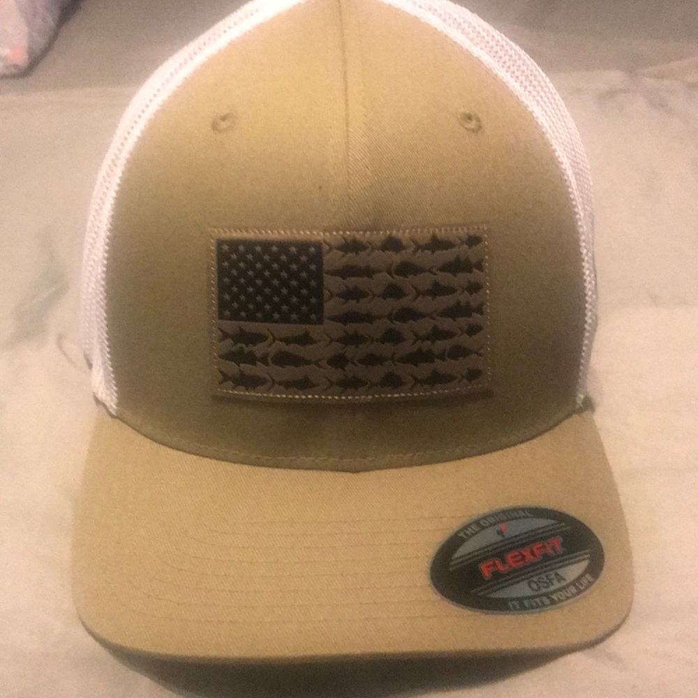 Columbia hat - brand new, never worn